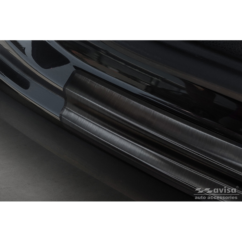 Protection de seuil arrière inox noir sur mesure pour Mercedes EQC (N293) 2019- 'Ribs'