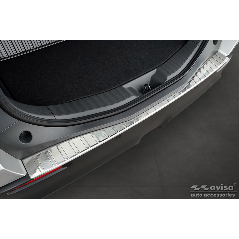 Protection de seuil arrière inox sur mesure pour Toyota bZ4X 2021- & Subaru Solterra 2022- 'Ribs'