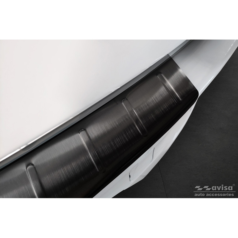 Protection de seuil arrière inox noir sur mesure pour Mazda CX-60 (KH) 2022- 'Ribs'