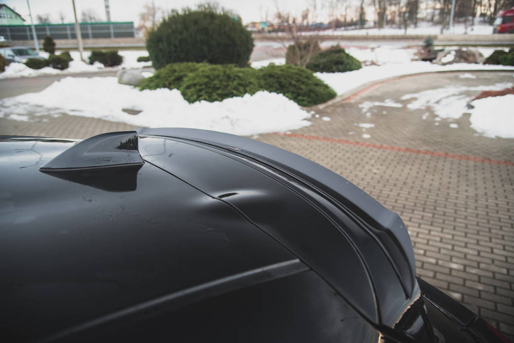Spoiler V.1 Toyota Yaris MK4 Maxton Glans Zwart
