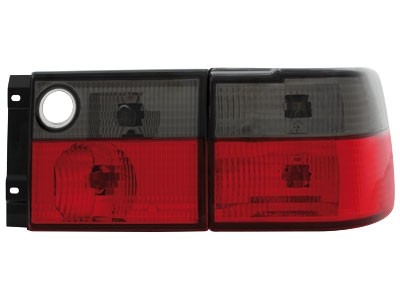Feux arriere VW Vento claire rouges/de fumee