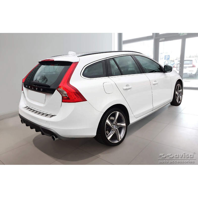 Protection de seuil arrière inox sur mesure pour Volvo V60 2010-2018 & V60 Cross country 2015-2018 'STRONG EDITION'