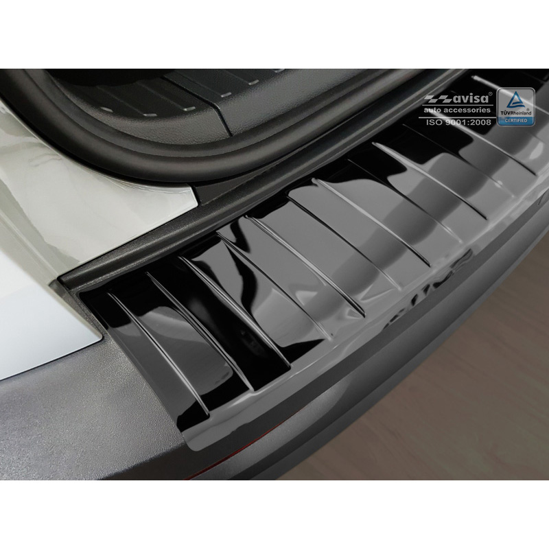 Protection de seuil arrière inox Noir-Chromé sur mesure pour Skoda Karoq 2017-2022 'Ribs'