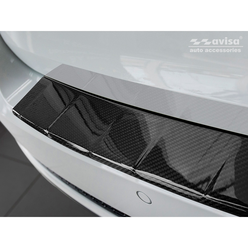 Protection de seuil arrière carboné 3D sur mesure pour Audi A4 (B9) Avant 2015-2019 & Facelift 2019- 'Ribs' (incl. S4 Avant)