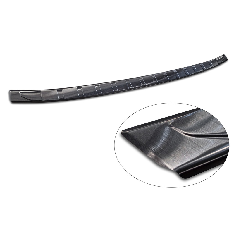 Protection de seuil arrière inox Noir sur mesure pour BMW X4 G02/F98 M Competition Facelift 2021- 'Ribs'