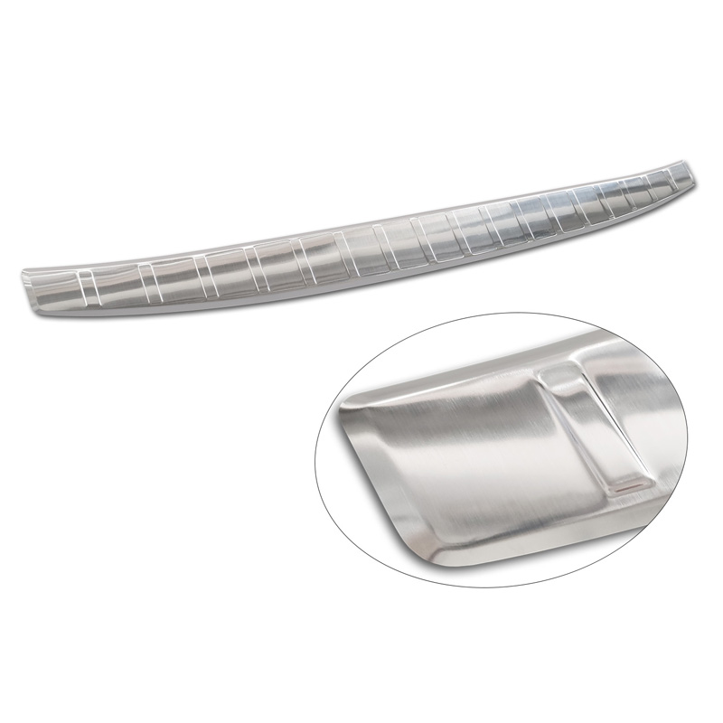 Protection de seuil arrière inox sur mesure pour Mercedes EQE (V295) 2022- 'Ribs'