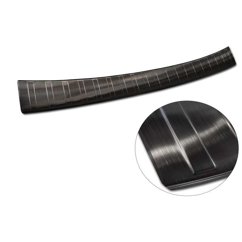Protection de seuil arrière inox noir sur mesure pour Subaru Outback (BT) 2020- 'Ribs'