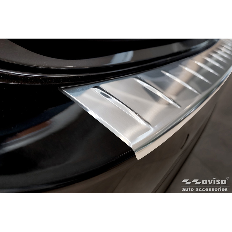 Protection de seuil arrière inox sur mesure pour Mercedes Classe-E W214 Sedan 2023- 'Ribs'