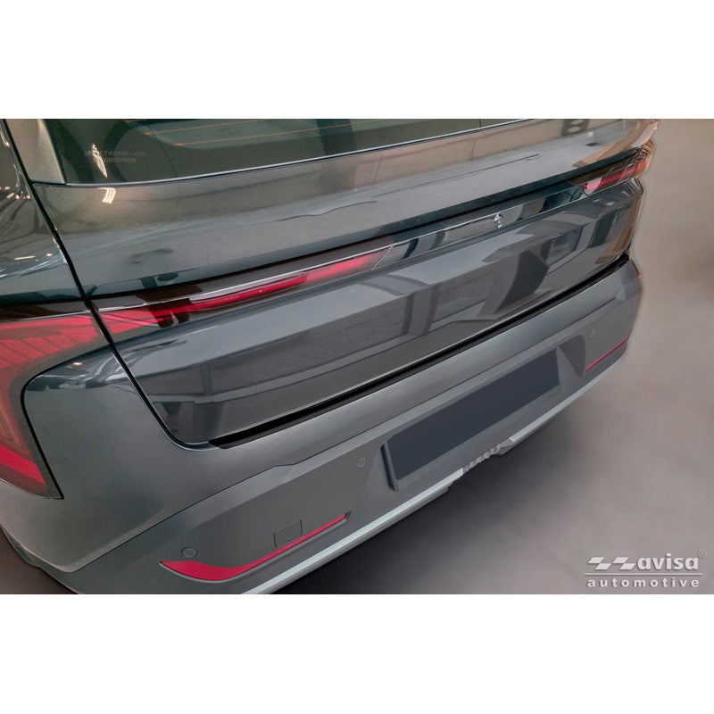 Avisa Protection de Seuil de Coffre Acier Inox sur mesure pour Kia K4 Hatchback 2026- - Noir Mat
