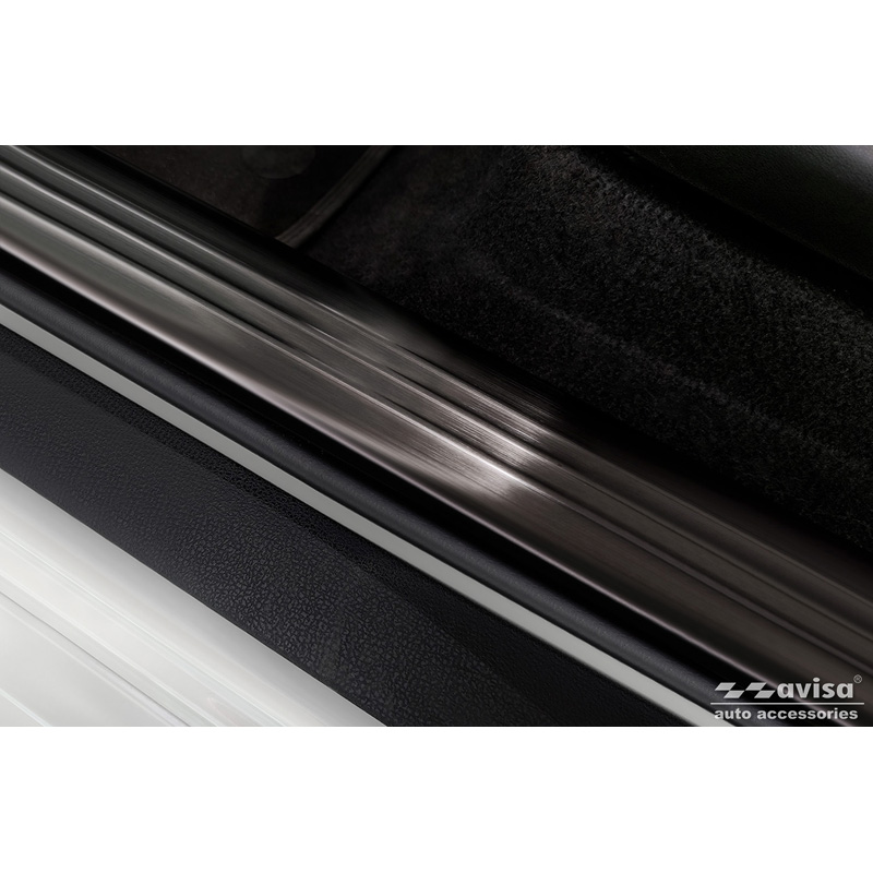 Seuils de portes inox noir sur mesure pour Nissan Leaf II 2017- - 'Lines' - 4-pièces