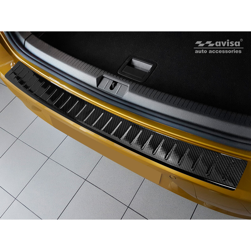 Protection de seuil arrière carboné 3D sur mesure pour Volkswagen Golf VII HB 3/5-portes 2012-2017 & FL 2017-2019 'Ribs'