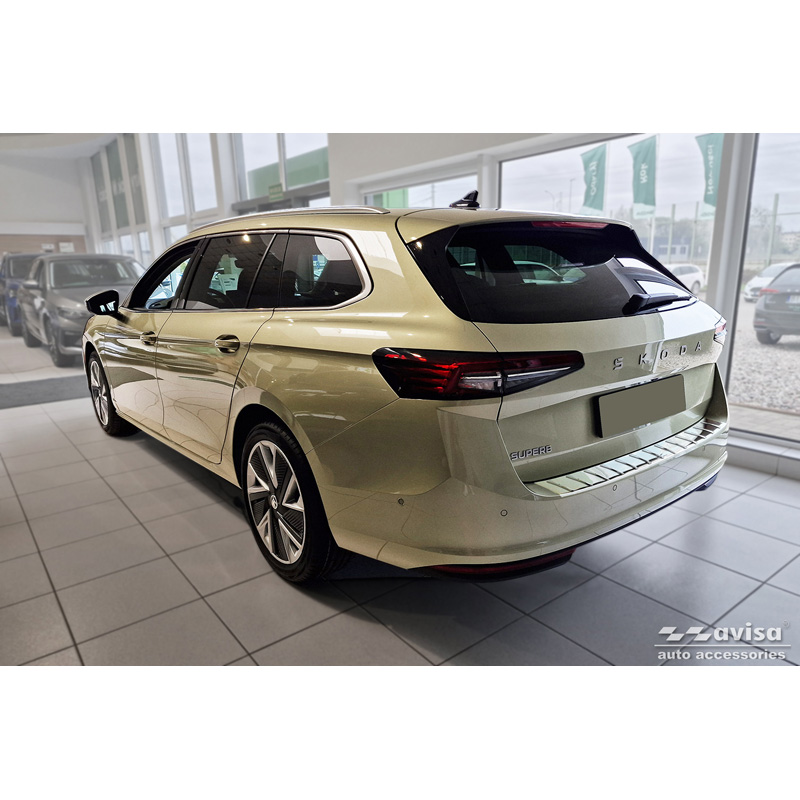 Protection de seuil arrière inox Chrome sur mesure pour Skoda Superb IV Combi 2023- 'Ribs'