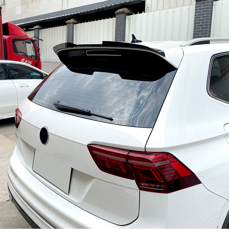 Becquet de toit (Spoiler Cap) sur mesure pour Volkswagen Tiguan II R-Line Facelift 2020-2024 (ABS Noir Luisant)