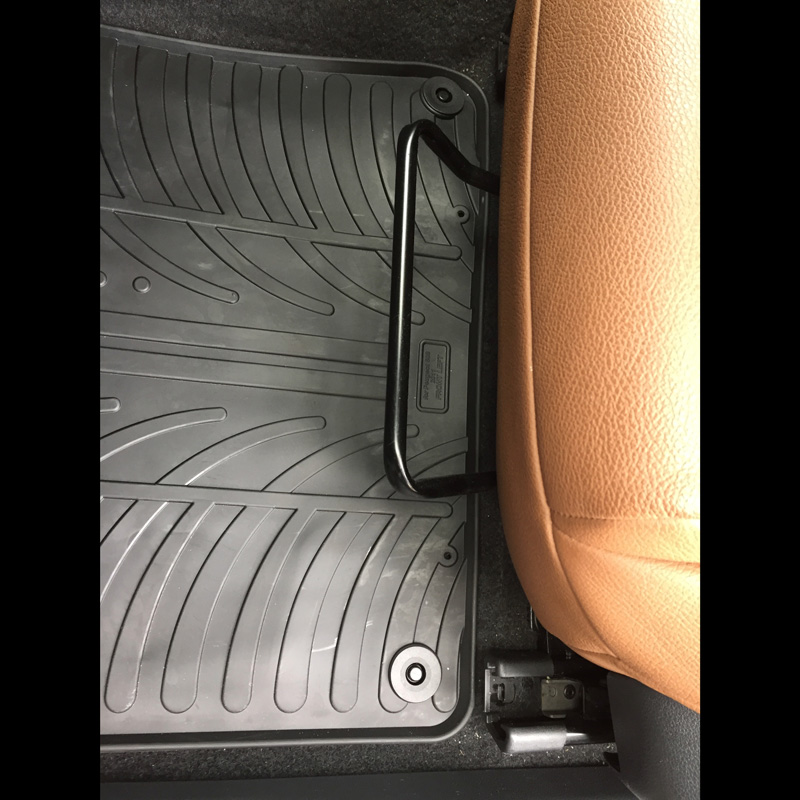 Set tapis de caoutchouc sur mesure pour Peugeot 508 2011-2018 (T profil 4-pièces + clips de montage)