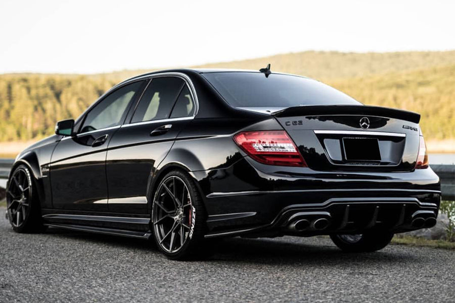 Mercedes Benz W204 C63 AMG RZS Style Carbon Fiber Zijdffuser 2012-2014