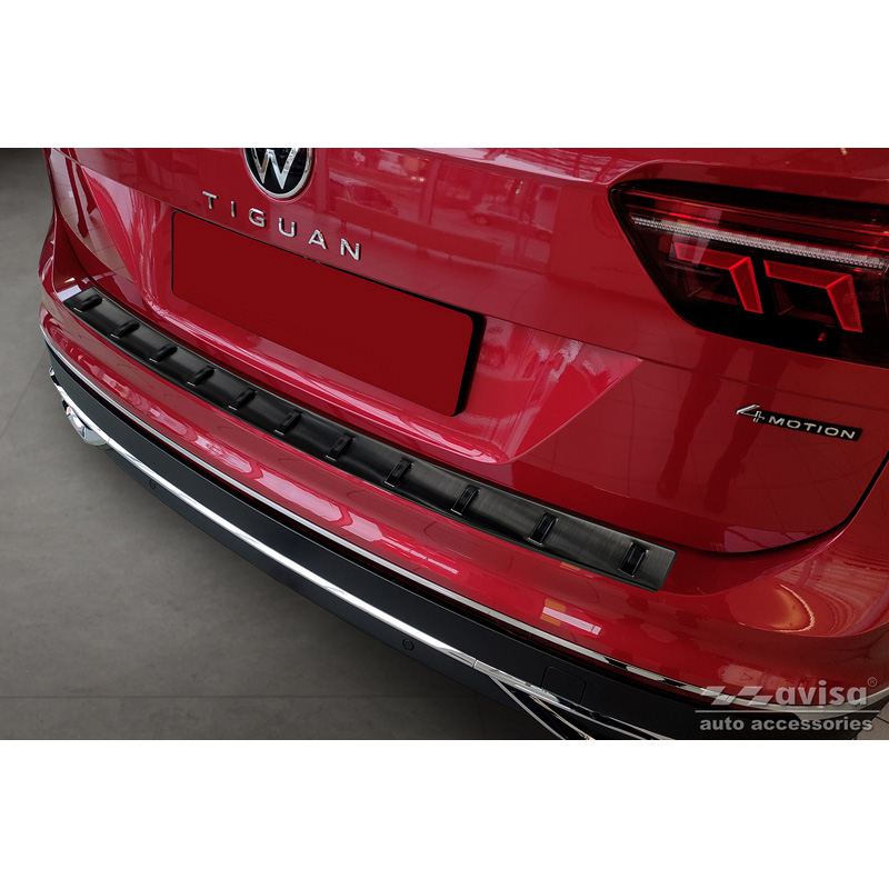 Protection de seuil arrière inox noir sur mesure pour Volkswagen Tiguan II 2016-2020 & Facelift 2020-2024 'STRONG EDITION'