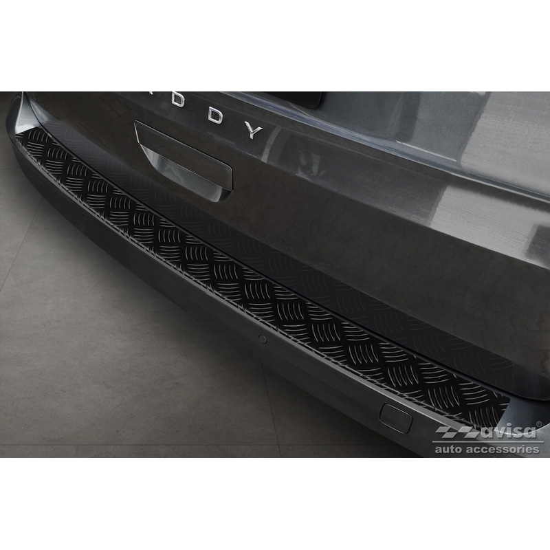 Protection de seuil arrière en aluminium noir mat sur mesure pour Volkswagen Caddy V 2020- 'Riffled Plate'