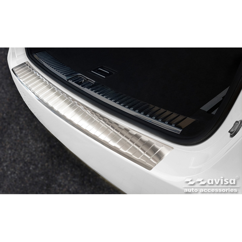 Protection de seuil arrière inox sur mesure pour Porsche Cayenne II 2010- & FL 2014- 'Ribs'