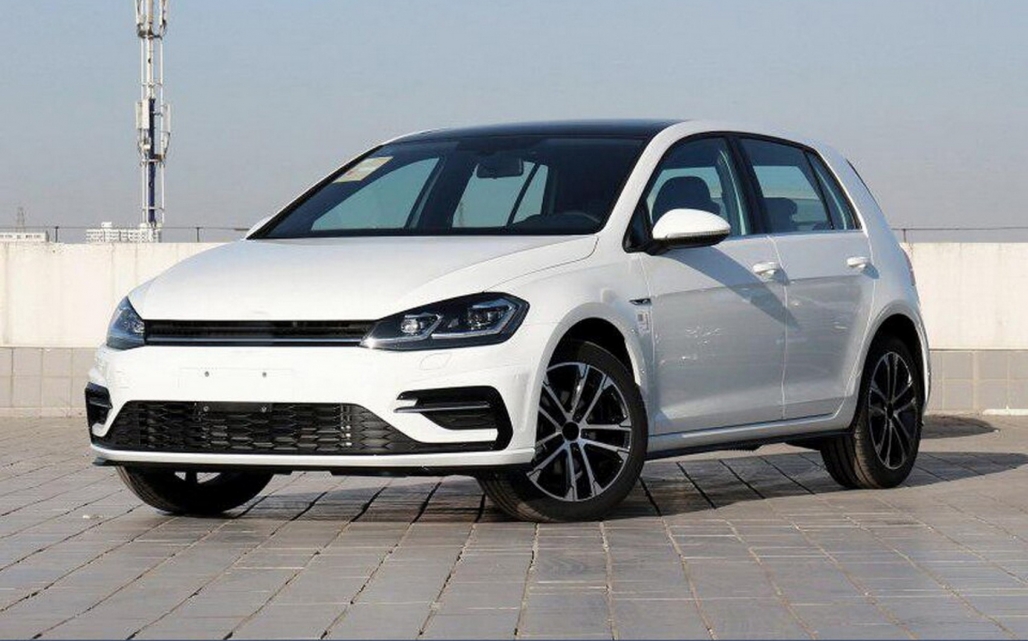 Voorbumper VW Golf 7.5 R-Line Look 17-19 PDC