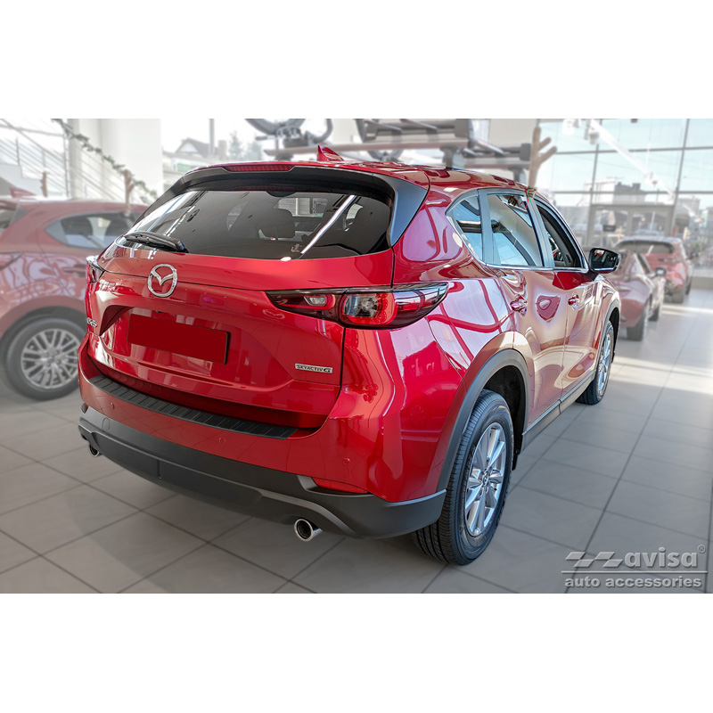 Protection de seuil arrière inox noir mat sur mesure pour Mazda CX5 II 2017- incl. Facelift 'Ribs'