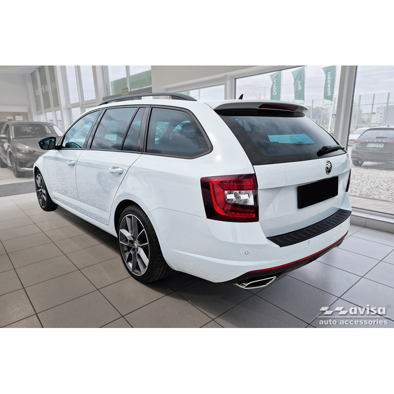 Protection de seuil arrière inox noir mat sur mesure pour Skoda Octavia Combi RS (5E5) 2013-2017 & FL 2017-2020 'Ribs'