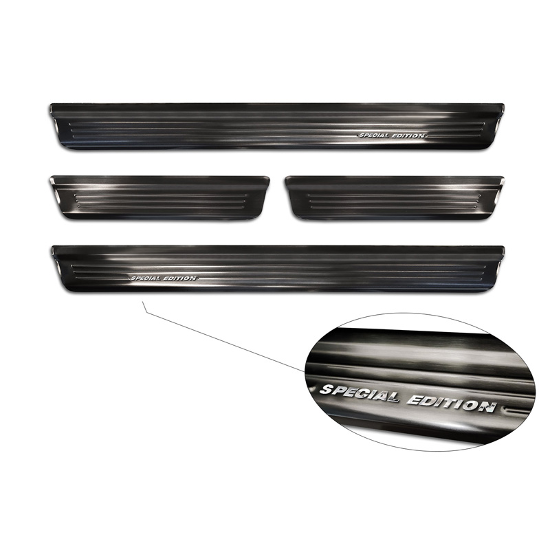 Seuils de portes inox noir sur mesure pour Nissan Qashqai III 2021- - 'Special Edition' - 4-pièces