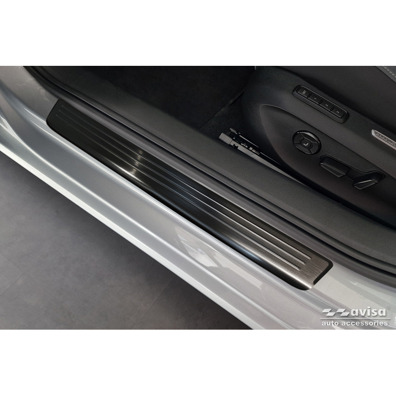 Seuils de portes inoxydable noir sur mesure pour Volkswagen Passat Variant (CJ5) incl. R-Line & Hybrid 2024- / Skoda Superb IV Combi 2024- - 'Lines' - 4-pièces