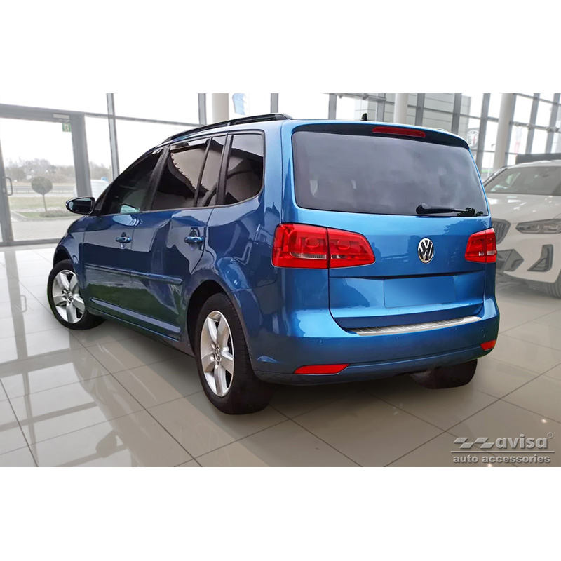 Protection de seuil arrière inox sur mesure pour Volkswagen Touran II GP2 2010-2015 'Ribs'