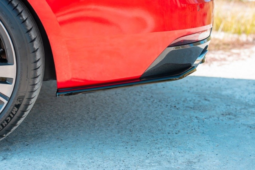 Achterzijde skirts Peugeot 508 Maxton Design glans zwart