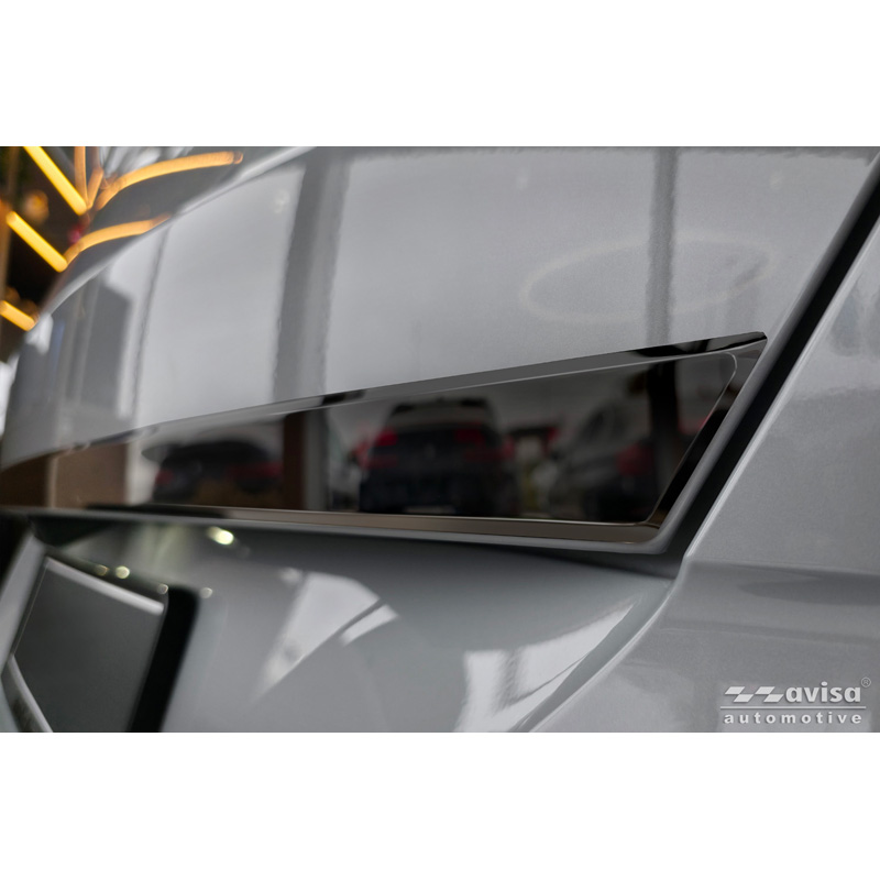 Avisa Moulure de hayon en Inox Noir Chrome sur mesure pour BMW X3 (G45) 2024- excl. M-Sport