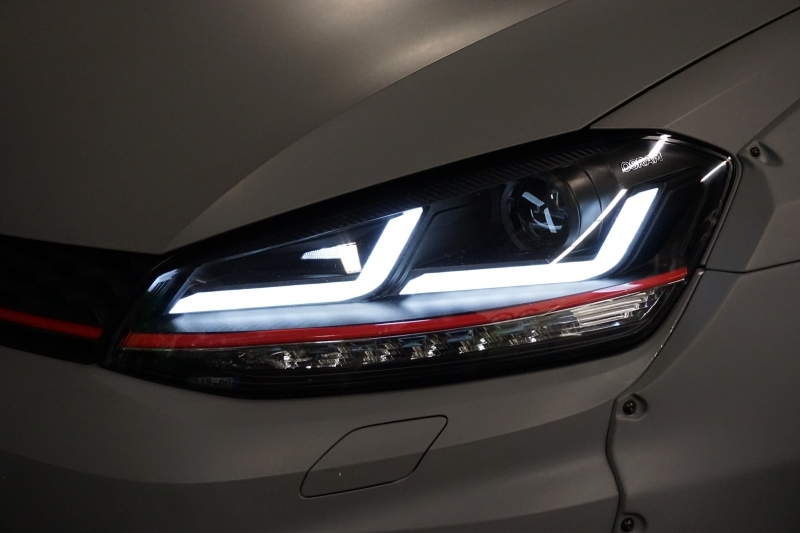 Koplampen passend voor VW Golf VII OSRAM FULL LED GTI Rood