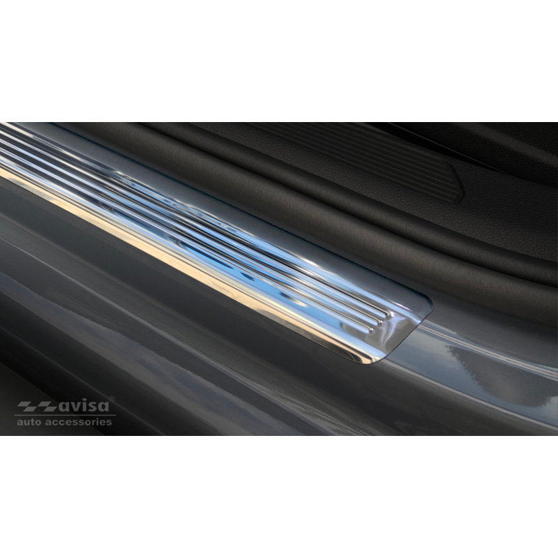 Seuils de portes inoxydable Argent-Chromé sur mesure pour Volkswagen Golf VIII HB/Variant 2020-2024 & FL 2024- 'Lines' - 4-pièces
