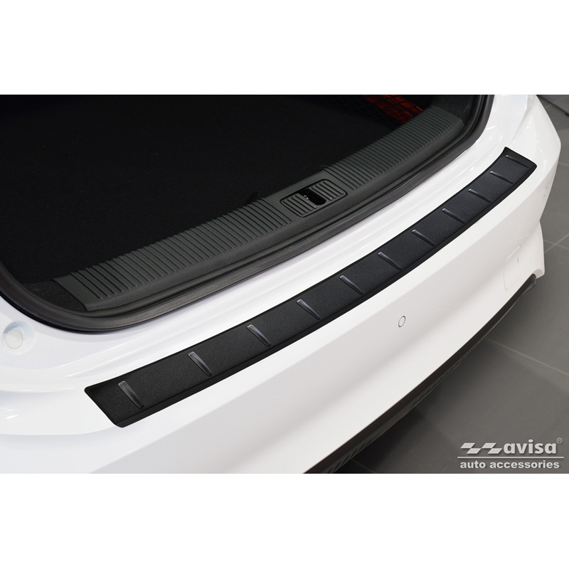 Protection de seuil arrière inox noir mat sur mesure pour MG 5 SW (EV) 2022- 'Ribs'