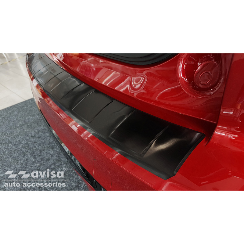 Protection de seuil arrière inox noir sur mesure pour Ford Kuga III ST-Line/Vignale/Hybrid ST-Line 2019-2024 & FL 2024- 'Ribs'