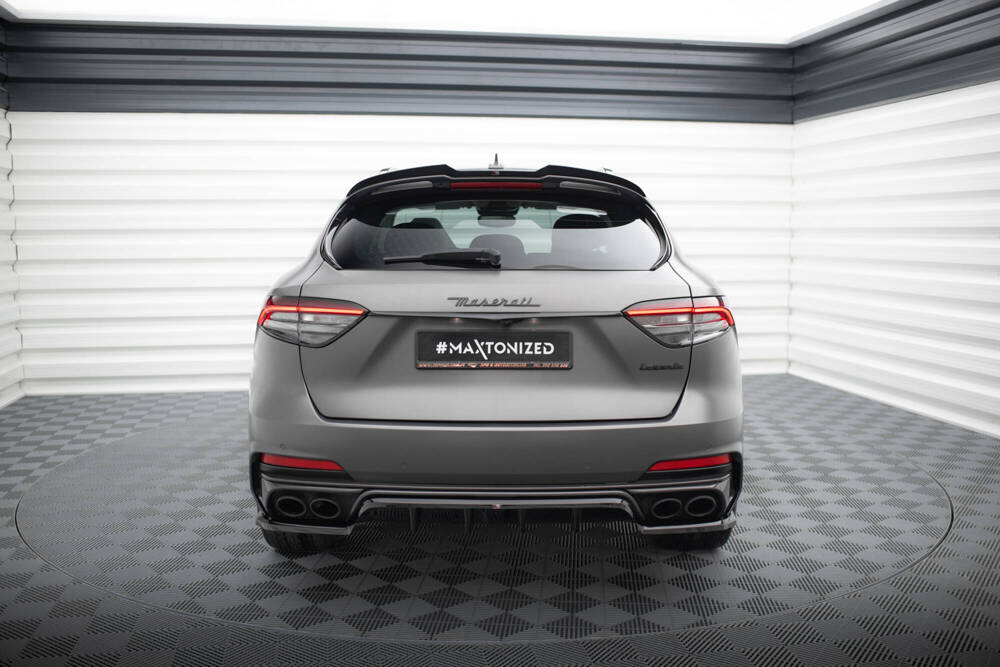 Diffuser Maserati Levante Trofeo Maxton Glans Zwart