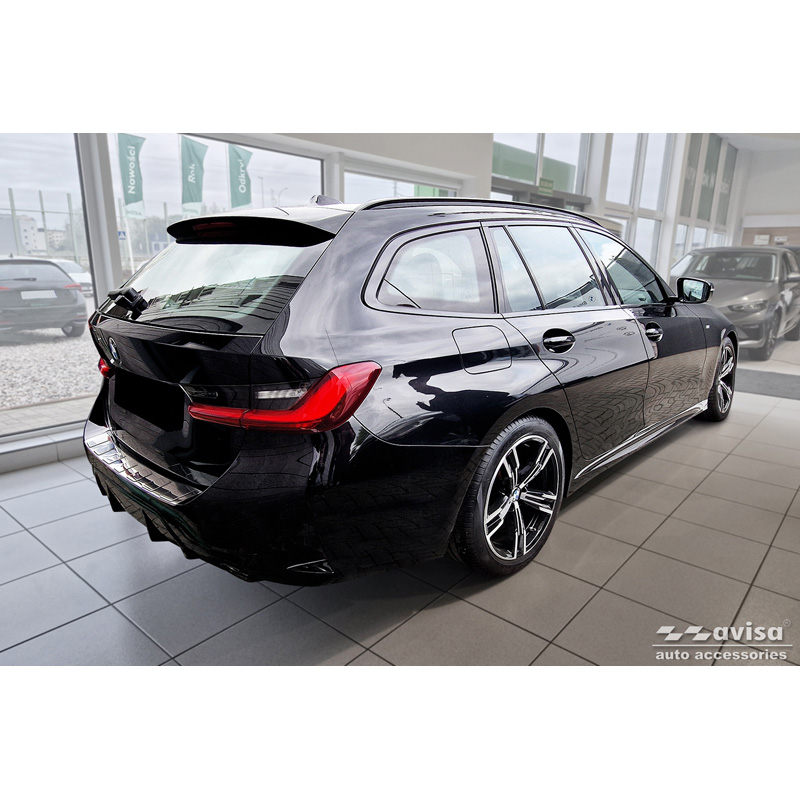 Protection de seuil arrière inox sur mesure pour BMW Série 3 Touring (G21) Facelift 2022- avec Pacquet-M 'Ribs'