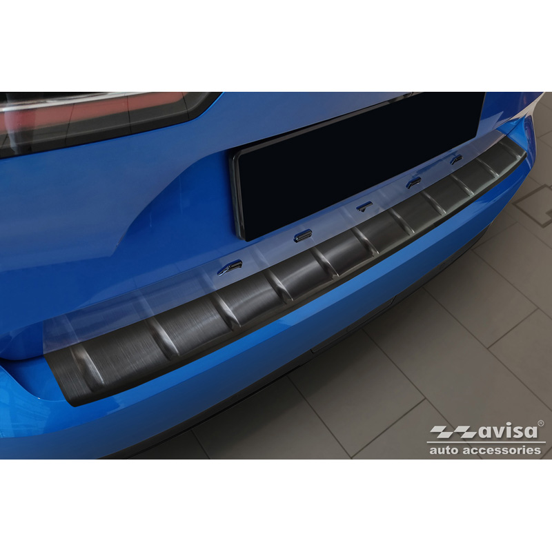Protection de seuil arrière inox noir sur mesure pour Opel Astra L Sportstourer 2022- 'Ribs'