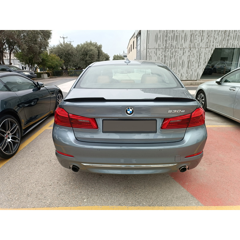Lèvre spoiler arrière sur mesure pour BMW Serié 5 G30 Sedan 2016- (PU)