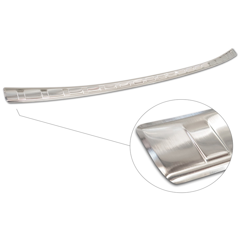 Protection de seuil arrière inox sur mesure pour Nissan Qashqai III 2021- 'Ribs'