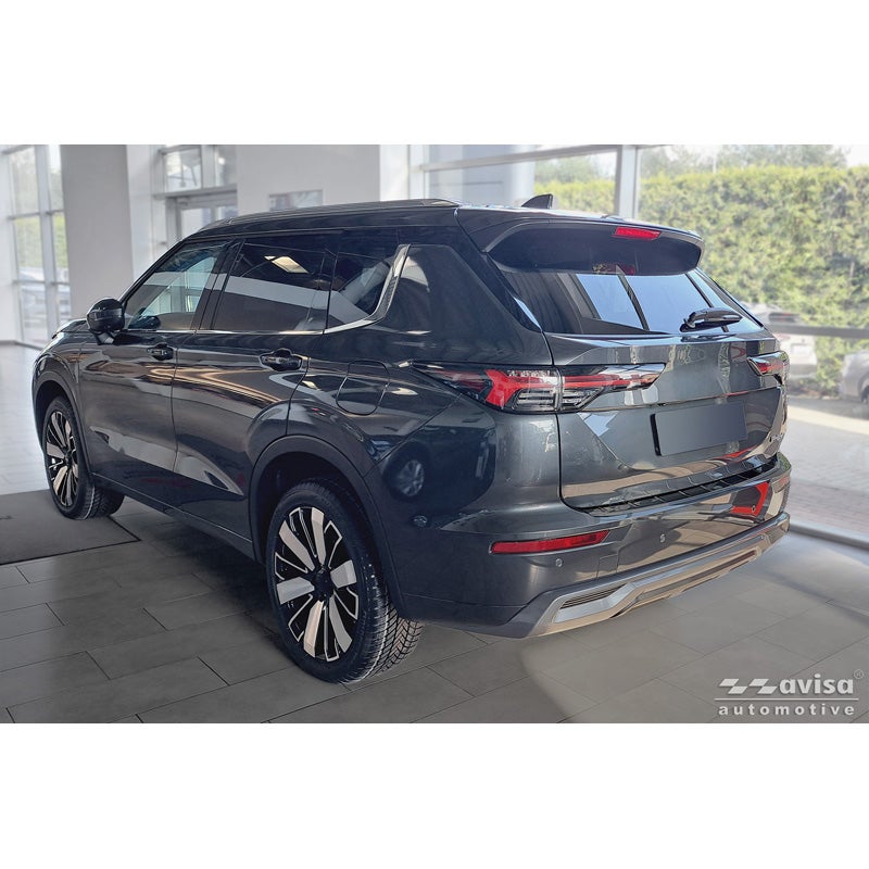 Avisa Protection de Seuil de Coffre Acier Inox sur mesure pour Mitsubishi Outlander IV Facelift 2025- - Noir