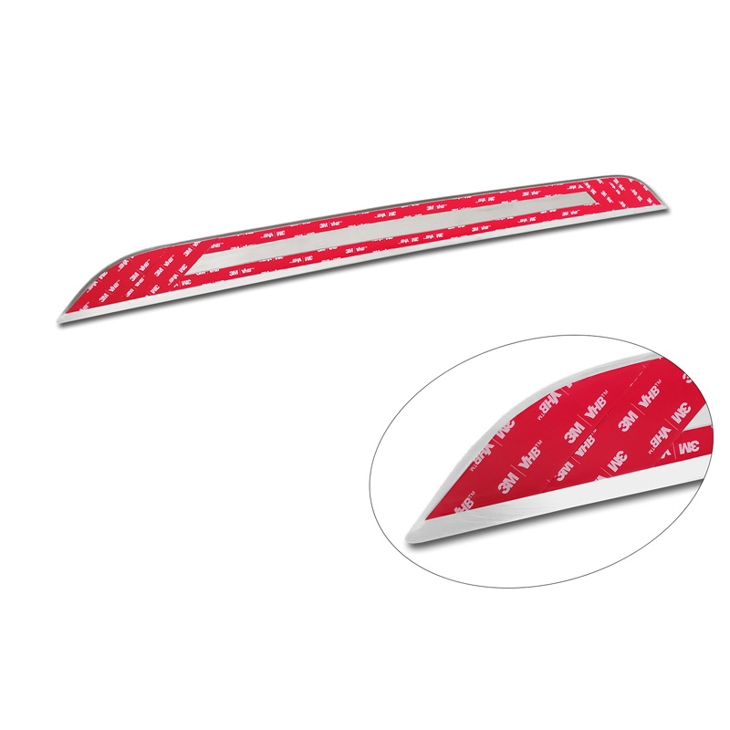 Revêtement d'habillage du hayon du coffre inox Chrome sur mesure pour Toyoto Corolla Cross (XG1TJ) 2022-