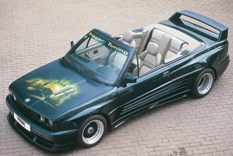 Voorbumper BMW E30 Breedversie ll Polyester Rieger