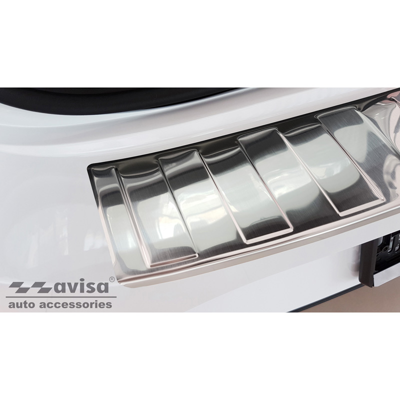 Protection de seuil arrière inox sur mesure pour Seat Leon IV ST Sportstourer incl. FR & Cupra Leon Sportstourer 2020-2024 & FL 2024- 'Ribs'