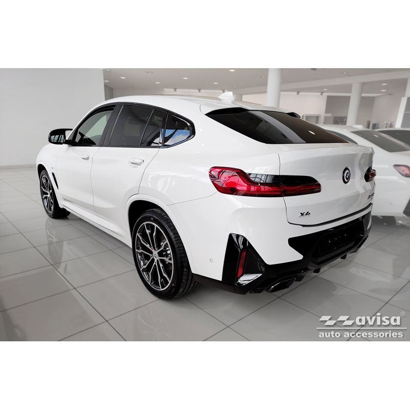 Protection de seuil arrière inox Noir sur mesure pour BMW X4 G02 FL 2021- avec Pacquet-M 'Ribs'