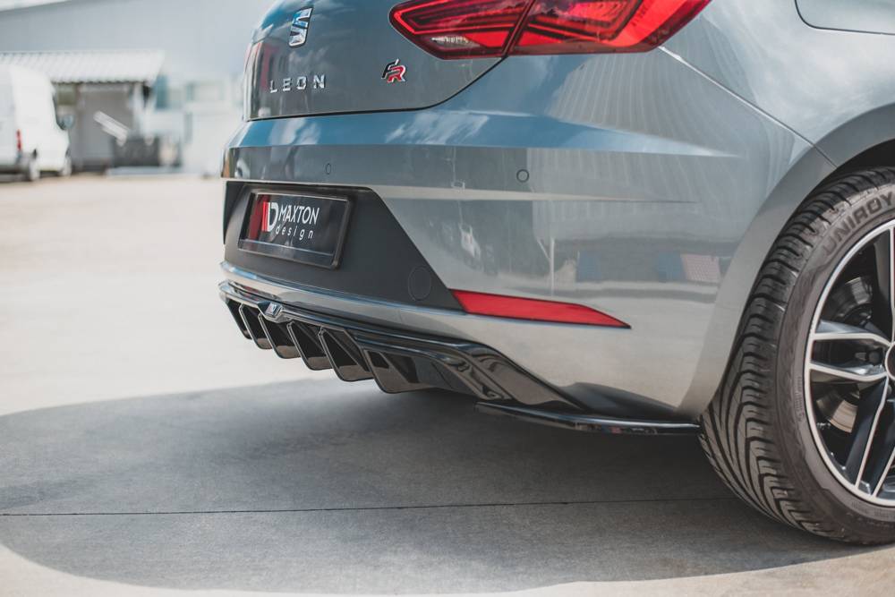 Diffuser Seat Leon Mk3 FR Facelift Glans Zwart