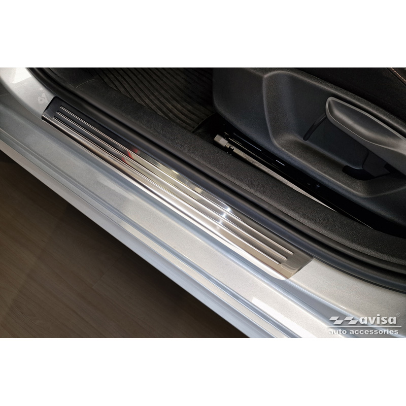 Seuils de portes inox sur mesure pour Skoda Kamiq (NW4) 2019-2024 & FL 2024- 'Lines' - 4-pièces