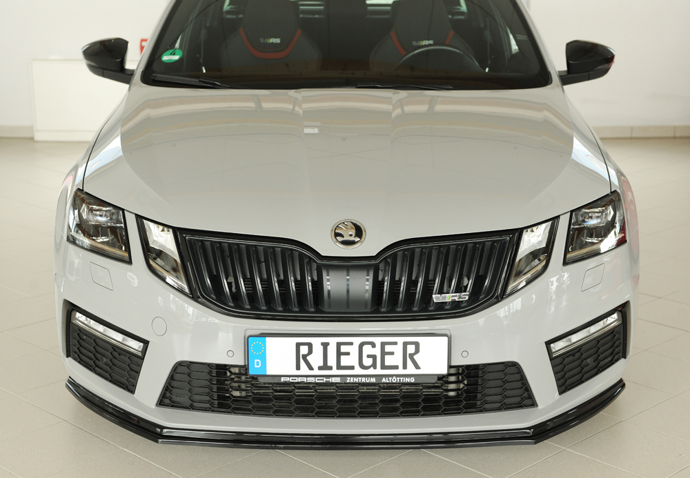 Spoilerzwaard Glossy Black Rieger Skoda Octavia RS 5E 2017-