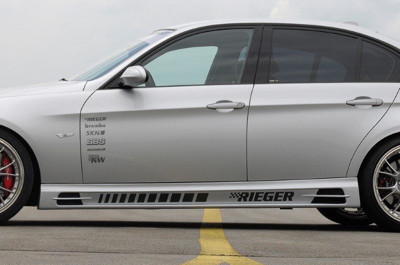 Zijskirts BMW E60 met 2 schacht en 2 uitsnedes Rieger