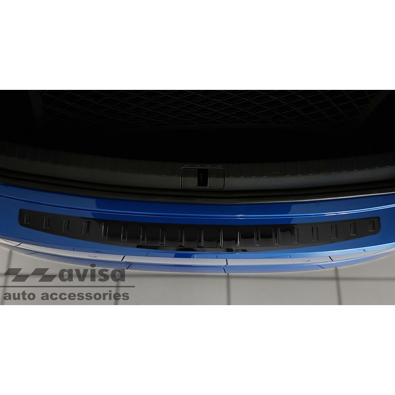 Protection de seuil arrière inox noir sur mesure pour Skoda Octavia IV Liftback 2020-2024 & FL 2024- 'Ribs'
