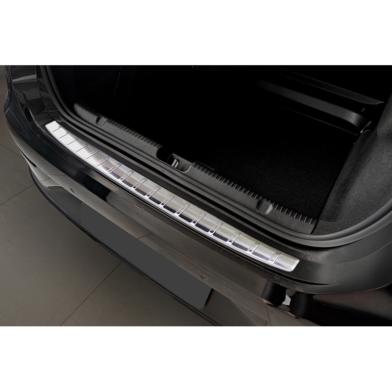 Protection de seuil arrière inox sur mesure pour Mercedes EQE (V295) 2022- 'Ribs'